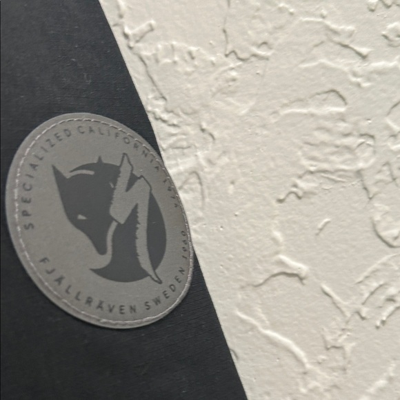 Fjallraven Black Anorak  CG - Picture 5 of 10